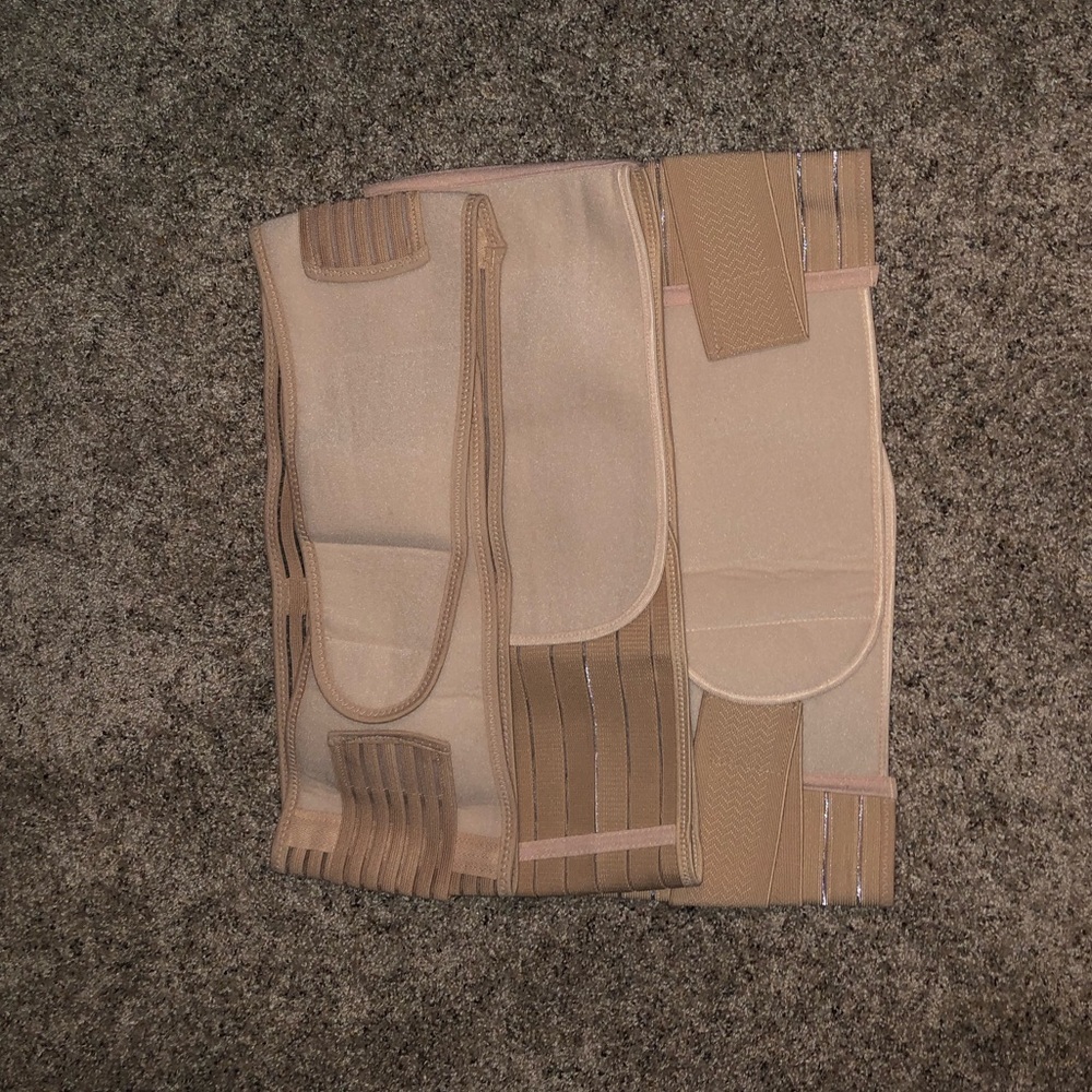 Postpartum belly bands